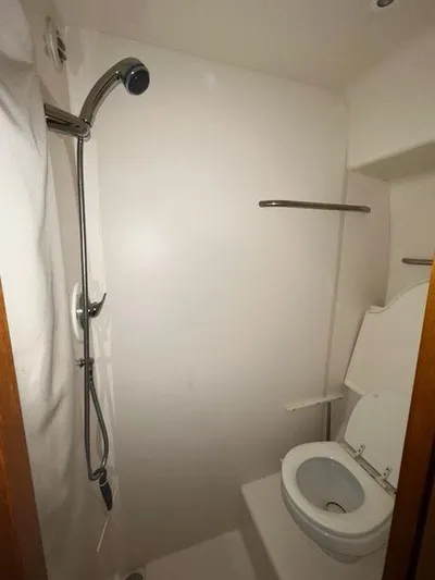  Yacht Photos Pics 2007 Tiara Yachts 4300 Sovran bathroom with shower and toilet.