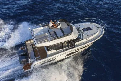 Jeanneau NC 1095 Fly