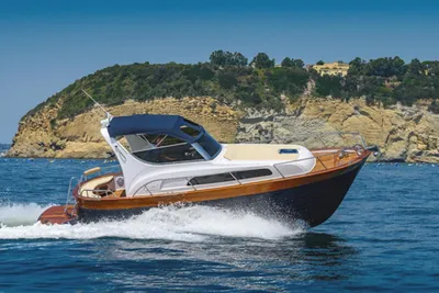 2025 Mimi Libeccio 9.0 cabin