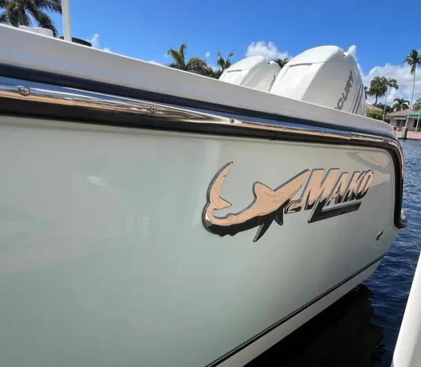 Cryptonite Yacht Photos Pics 