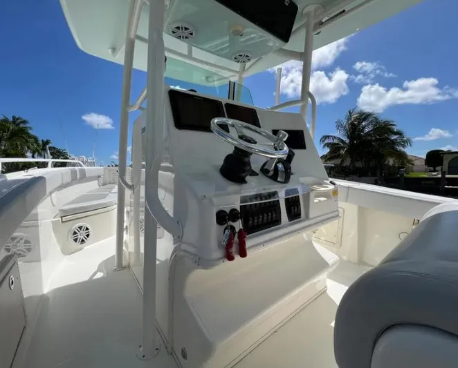 Cryptonite Yacht Photos Pics 