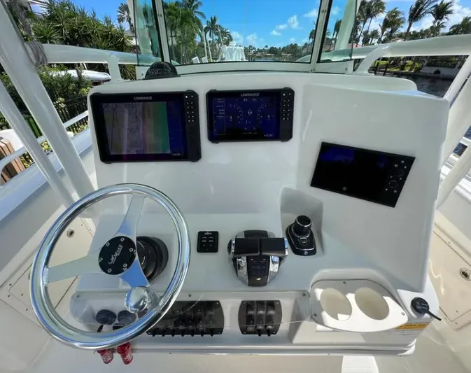 Cryptonite Yacht Photos Pics 