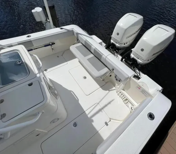 Cryptonite Yacht Photos Pics 