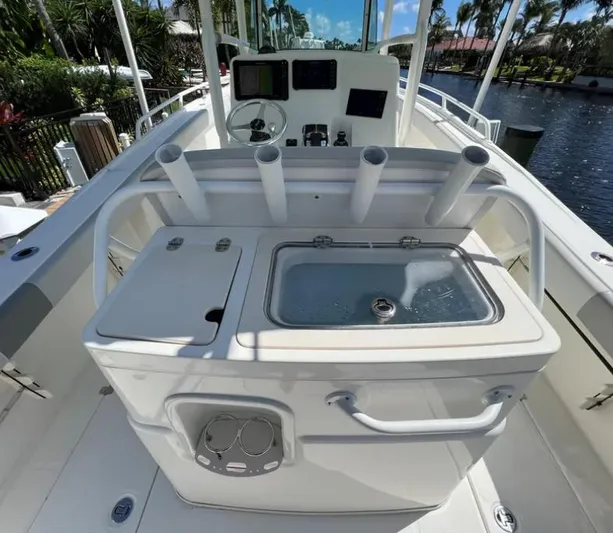 Cryptonite Yacht Photos Pics 