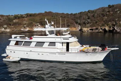 Hatteras 72 Motoryacht
