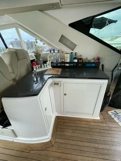 Minutes II Memories Yacht Photos Pics 