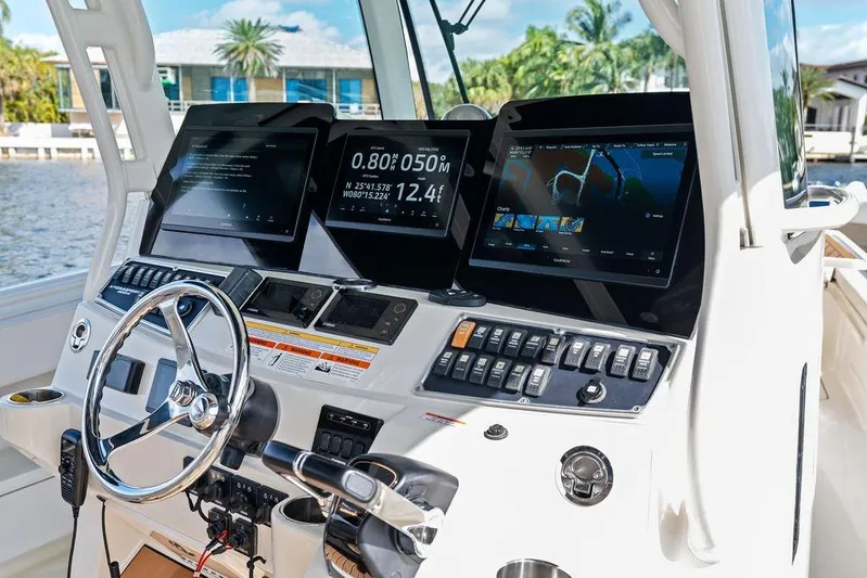Acevedo Yacht Photos Pics 2016 Hydrosport Siesta boat dashboard with advanced navigation screens and controls.
