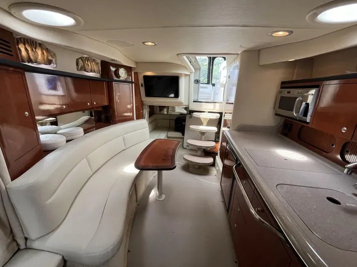  Yacht Photos Pics Interior of 2007 Sea Ray 340 Sundancer yacht with modern amenities and elegant design.