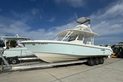 Everglades 355 Center Console