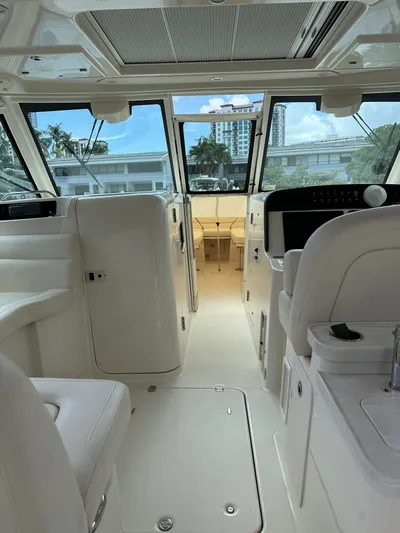 37 Grady White Freedom Yacht Photos Pics Interior of 2017 Grady-White Freedom 375 boat, featuring spacious seating and modern controls.