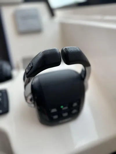 37 Grady White Freedom Yacht Photos Pics 