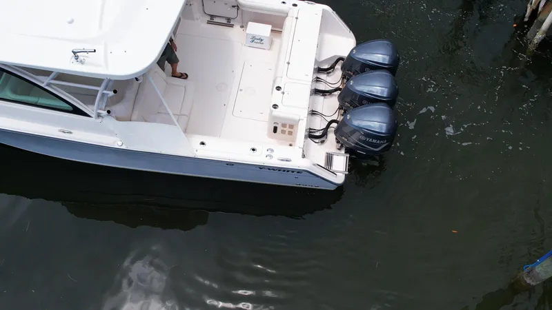 37 Grady White Freedom Yacht Photos Pics 