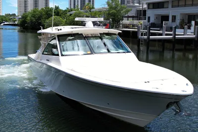 Grady-White Freedom 375