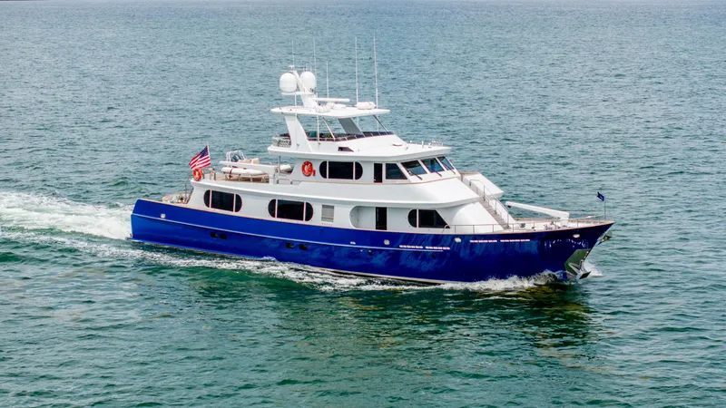 Bravo Yacht Photos Pics 1975 Stephens Brothers Expedition yacht cruising on open water.