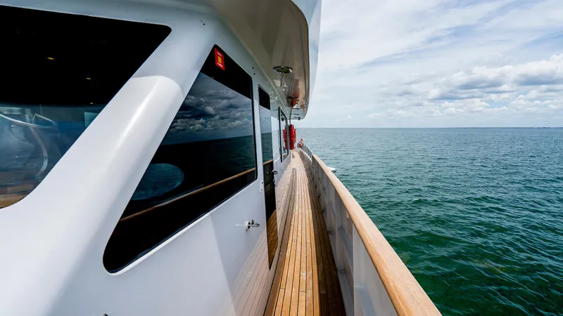 Bravo Yacht Photos Pics Side view of 1975 Stephens Brothers Expedition yacht on open sea.