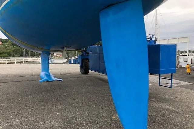 Dark N' Stormy III Yacht Photos Pics Underwater view of a 1999 Sweden Yachts 45 sailboat on a trailer.