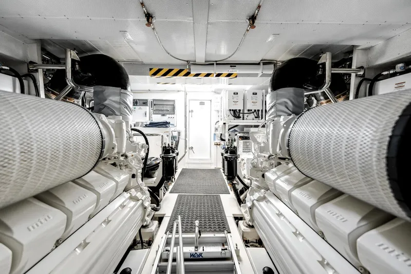 Yacht Yacht Photos Pics 