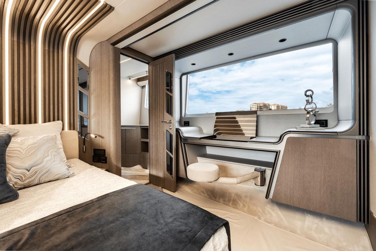 2023 Galeon 80 