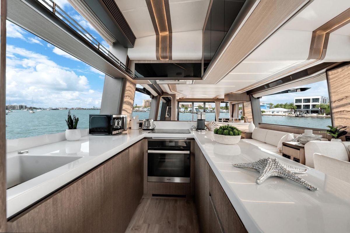 2023 Galeon 80 
