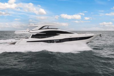 Yacht