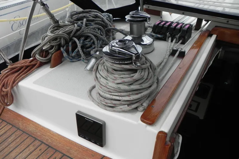 Cricket Yacht Photos Pics Deck of 1988 Tartan 40 sailboat with ropes and winches.