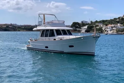 Sasga Yachts MENORQUIN 42 FLY