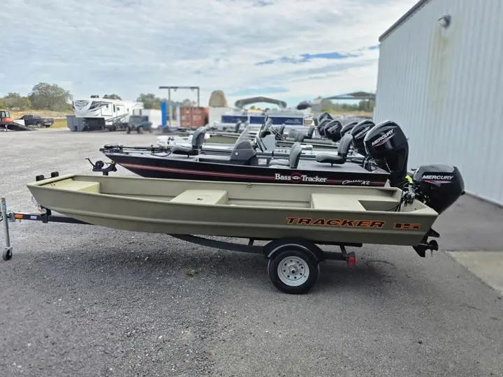 Tracker Grizzly 15 Jon