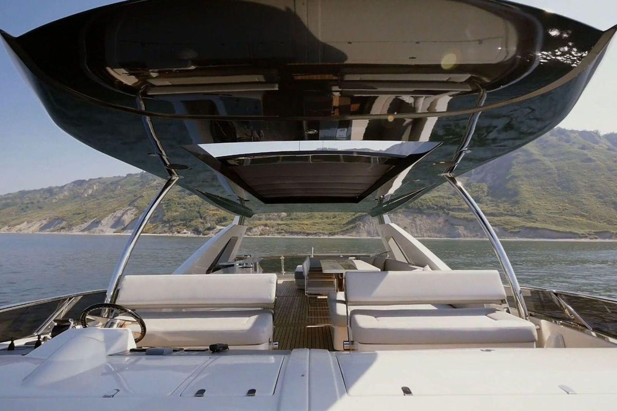 2015 Dominator 80 