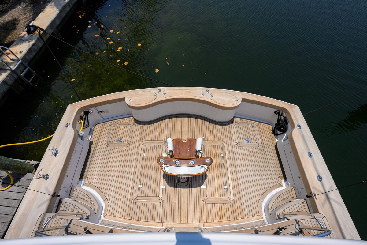 2004 Sea Force IX 82 