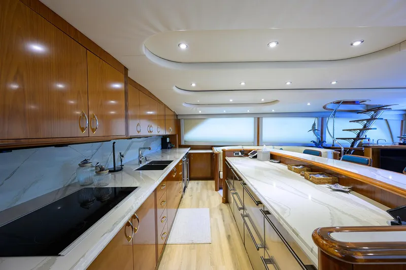 Jr Yacht Photos Pics Luxurious kitchen interior of 2004 Sea Force IX 82 Enclosed Bridge yacht.