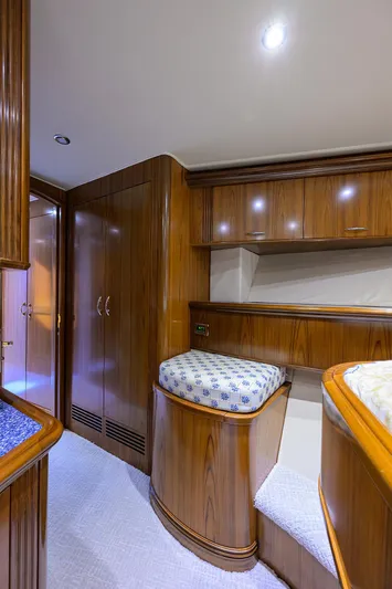 Jr Yacht Photos Pics Luxurious 2004 Sea Force IX 82 Enclosed Bridge yacht interior with elegant wood finish.