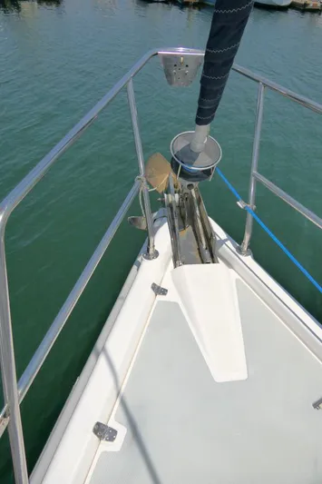 Ale Er Ron Yacht Photos Pics 