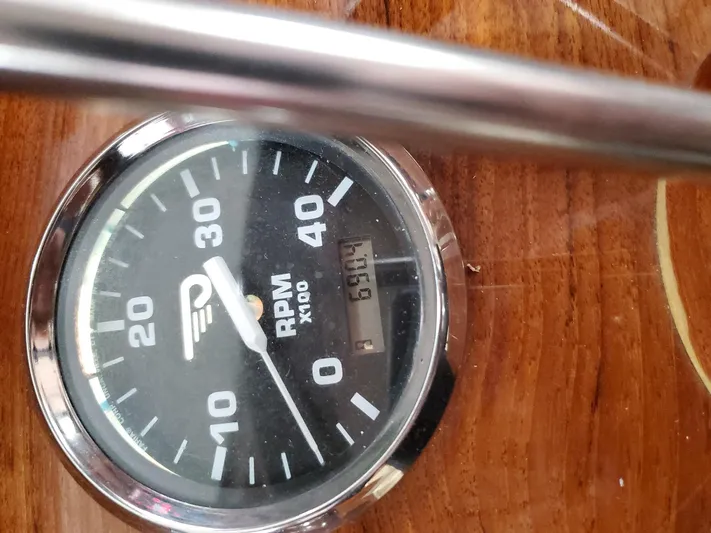 Seas The Day Ll Yacht Photos Pics 