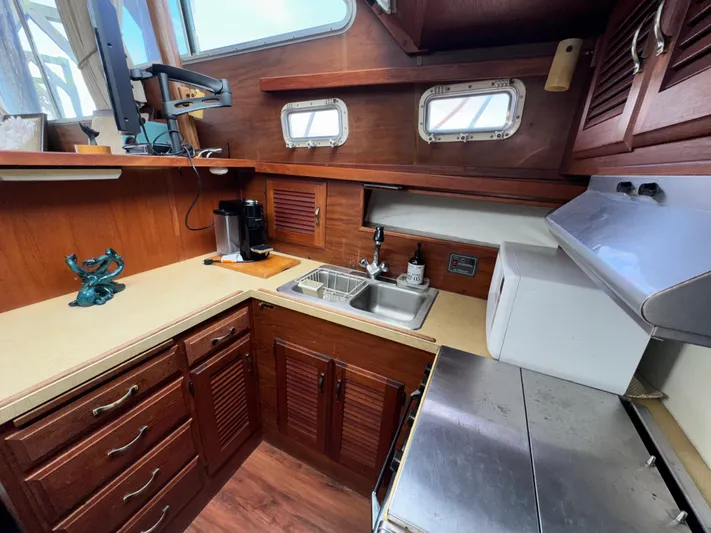 Ocean Bliss II Yacht Photos Pics 