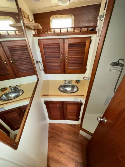 Ocean Bliss II Yacht Photos Pics 