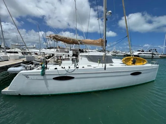 Island State Of Mind Yacht Photos Pics Starboard Side View