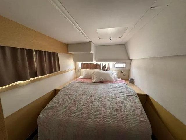 Island State Of Mind Yacht Photos Pics Starboard AFT Cabin