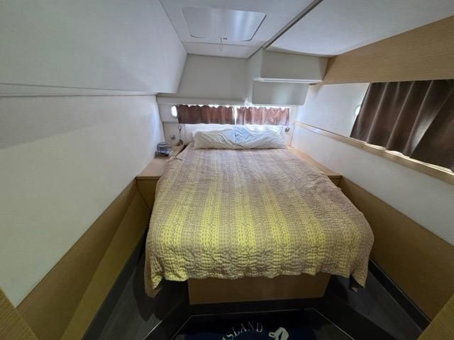 2014 Fountaine Pajot 43 