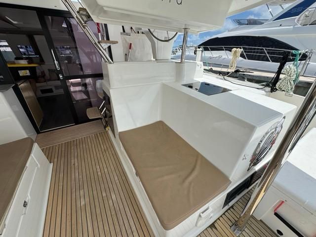 2014 Fountaine Pajot 43 