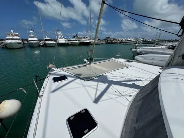 Island State Of Mind Yacht Photos Pics Bow