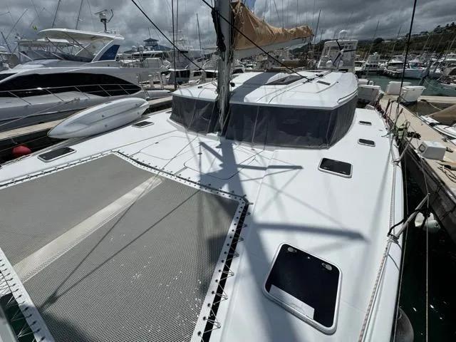 Island State Of Mind Yacht Photos Pics Bow