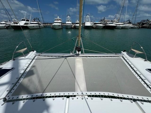 2014 Fountaine Pajot 43 