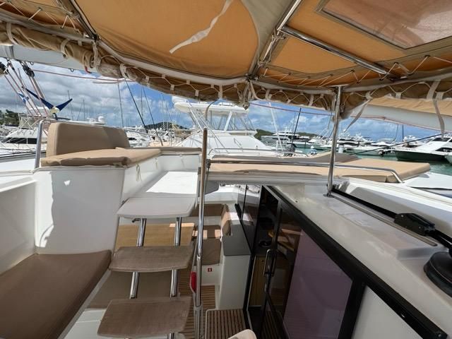 2014 Fountaine Pajot 43 