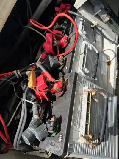 Island State Of Mind Yacht Photos Pics Batteries