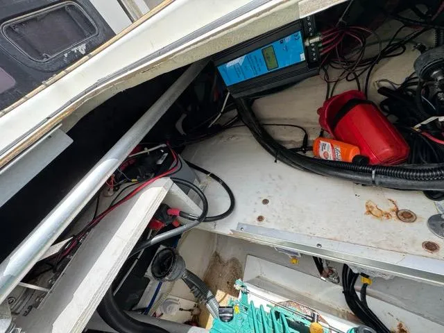 Island State Of Mind Yacht Photos Pics Steering Arms