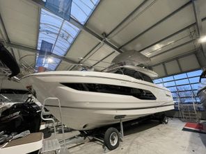 2023 Prestige 420 Fly