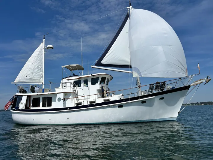 Ursa Major Yacht Photos Pics 