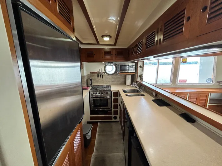 Ursa Major Yacht Photos Pics 