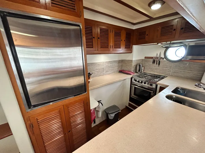 Ursa Major Yacht Photos Pics 