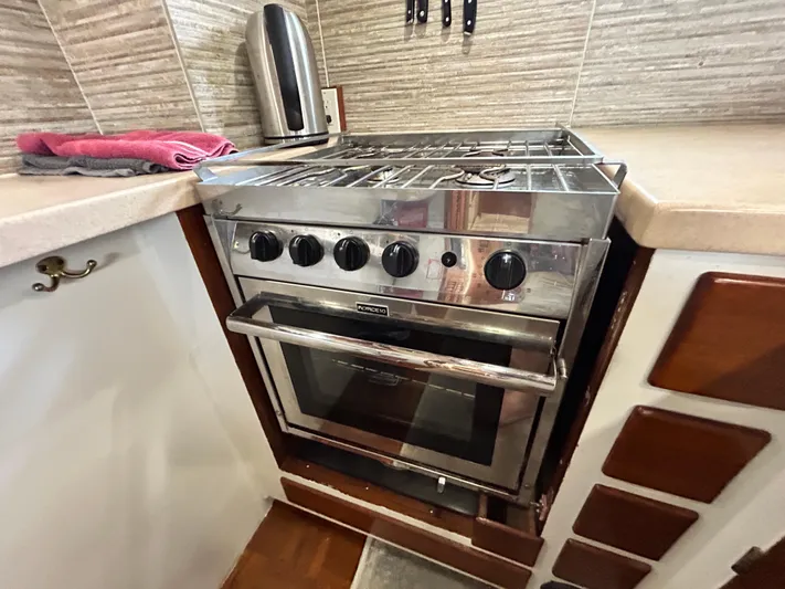 Ursa Major Yacht Photos Pics 